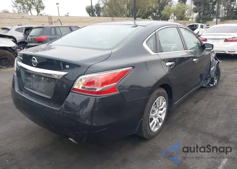 2015 Nissan Altima 2.5/S/Sv/Sl z USA, uszkodzony, nr VIN 1N4AL3AP6FC436437